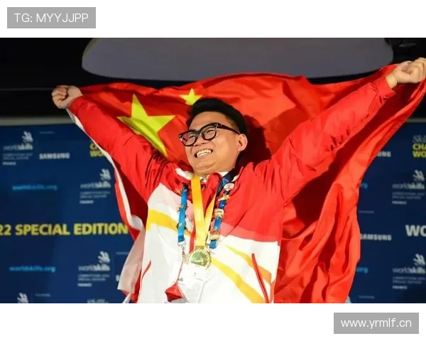 刷到托尼娅·哈丁的老照，领奖台上那笑和她生活里的乱像是两个频道