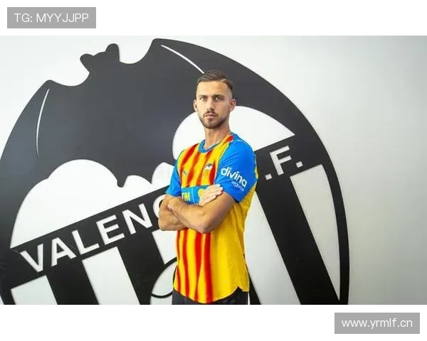 瓦伦西亚管理层决策争议持续发酵，对球队赛季稳定性带来考验